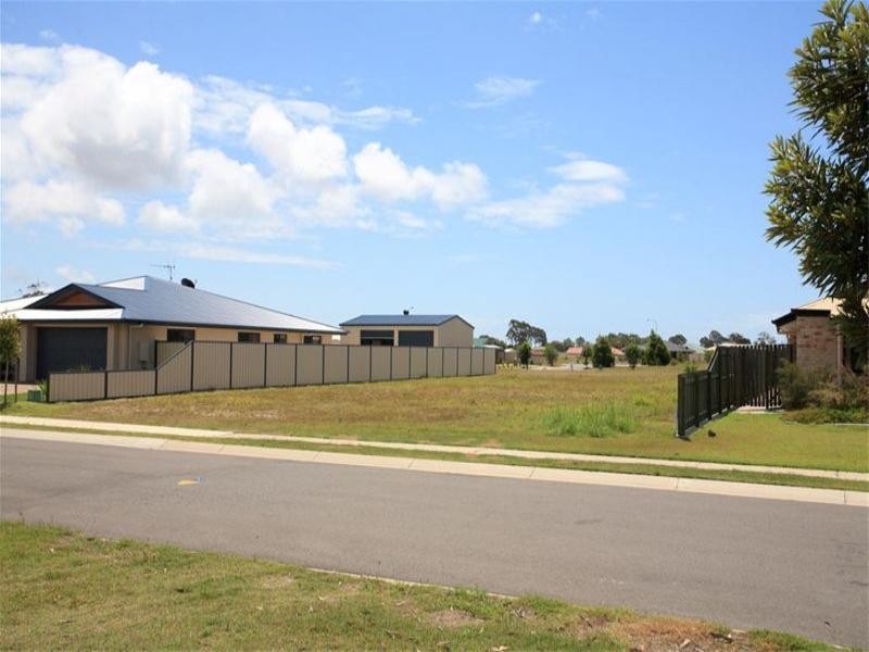 27 Louise Drive, Burrum Heads QLD 4659