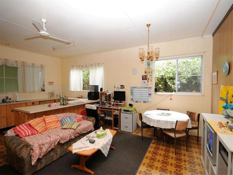 30 Newhaven Street, Pialba QLD 4655