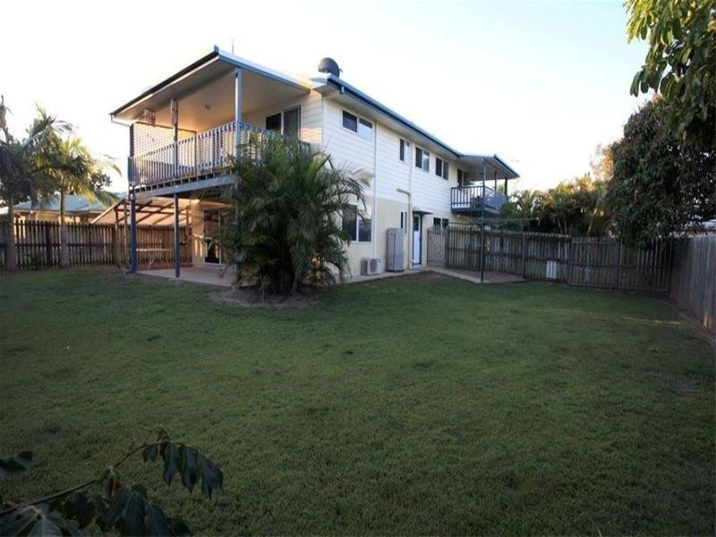 8 Koloi Street, Scarness QLD 4655