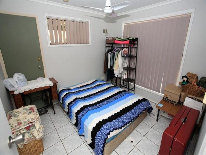 5 Sandalan Way, Urangan QLD 4655