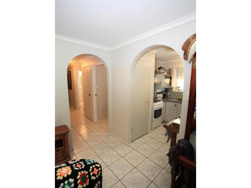 5 Sandalan Way, Urangan QLD 4655