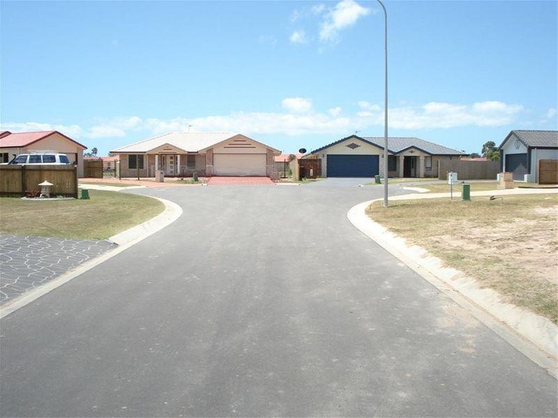 13 Kingston Court, Point Vernon QLD 4655
