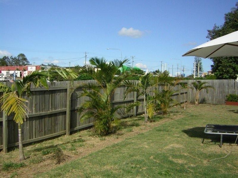 2 Green Close, Urraween QLD 4655