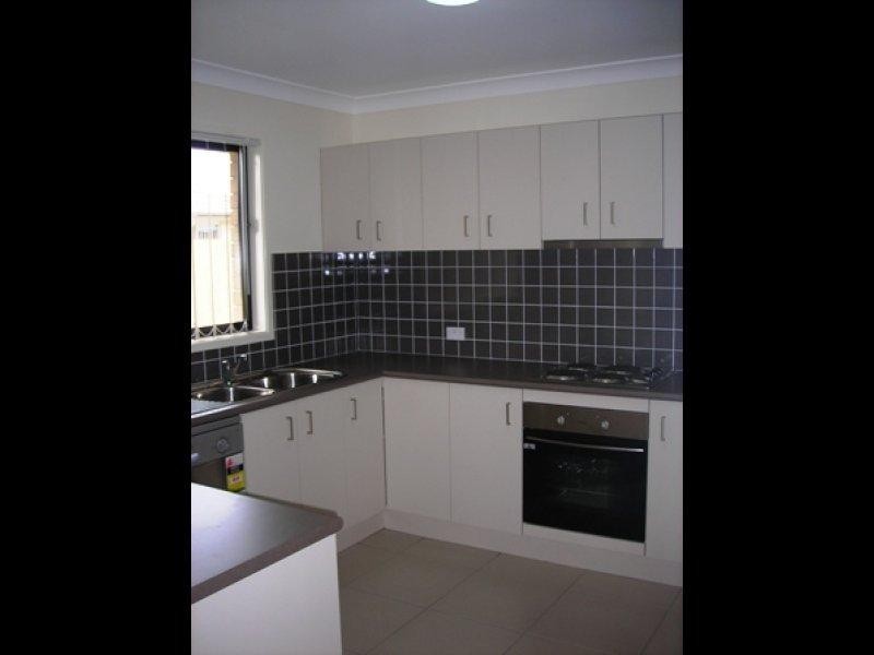 2 Mia Street, Hervey Bay QLD 4655