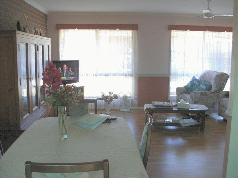 42 Pulgul Street, Urangan QLD 4655