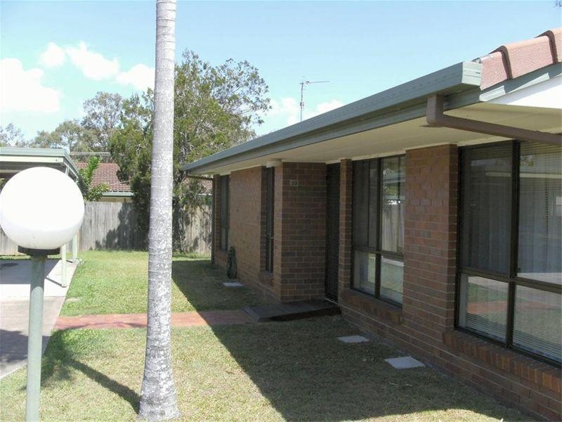 42 Pulgul Street, Urangan QLD 4655