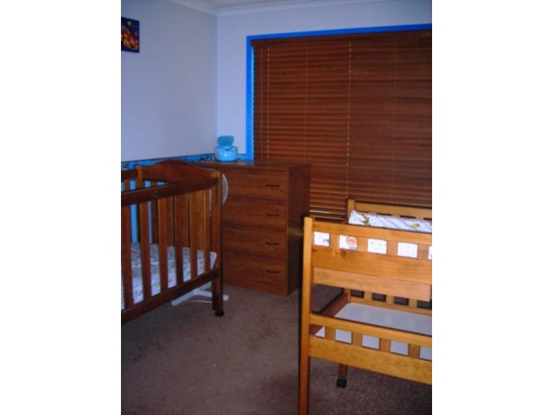 5 BRUCE Street, Torquay QLD 4655