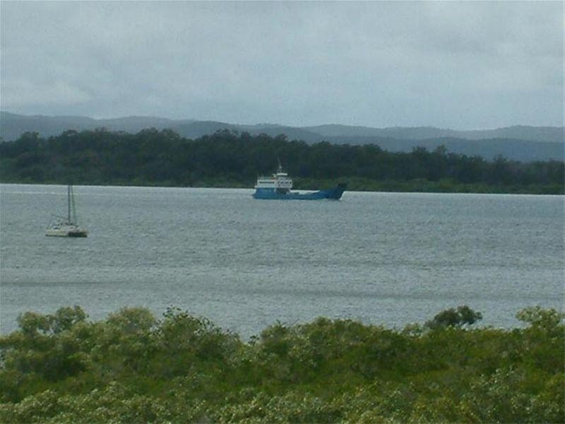 155 North Esplanade (off Holme Street), River Heads QLD 4655