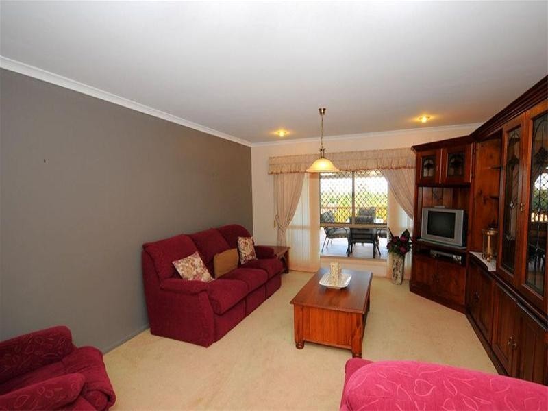 45 Johnston Boulevard, Urraween QLD 4655