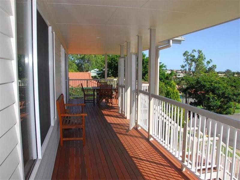 12 Faye Avenue, Scarness QLD 4655