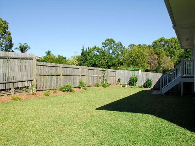 12 Faye Avenue, Scarness QLD 4655