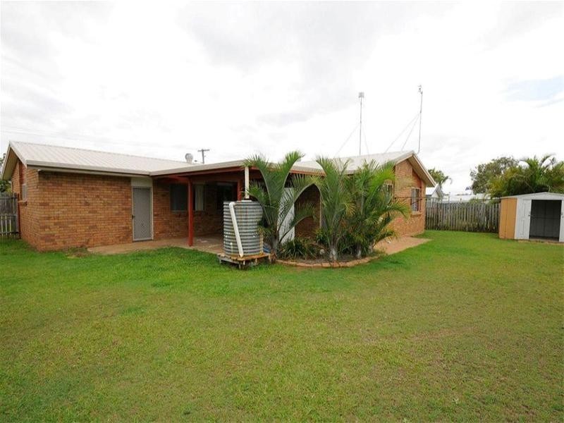 18 Barilba Street, Scarness QLD 4655