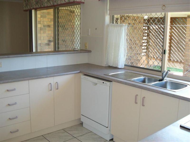 10 Anembo Drive, Torquay QLD 4655