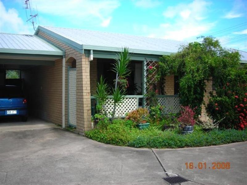Urangan QLD 4655