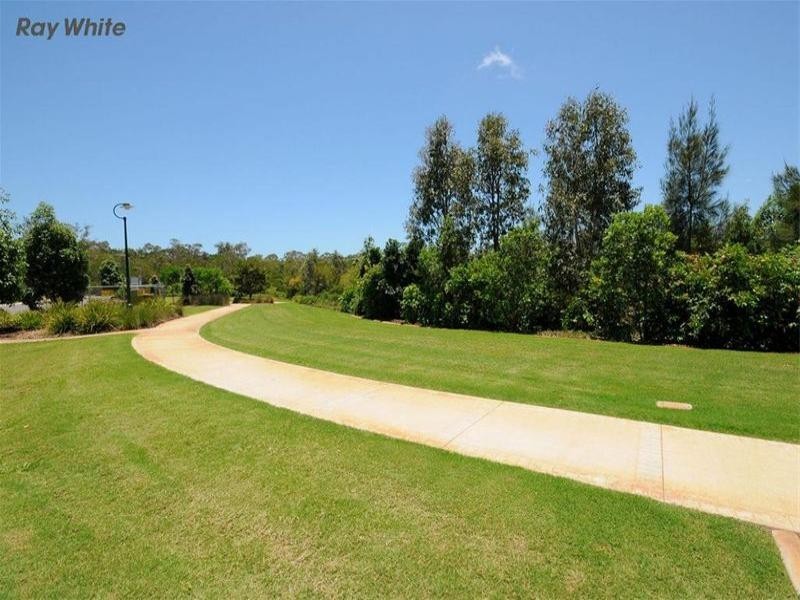 9 Bay Park Road, Wondunna QLD 4655