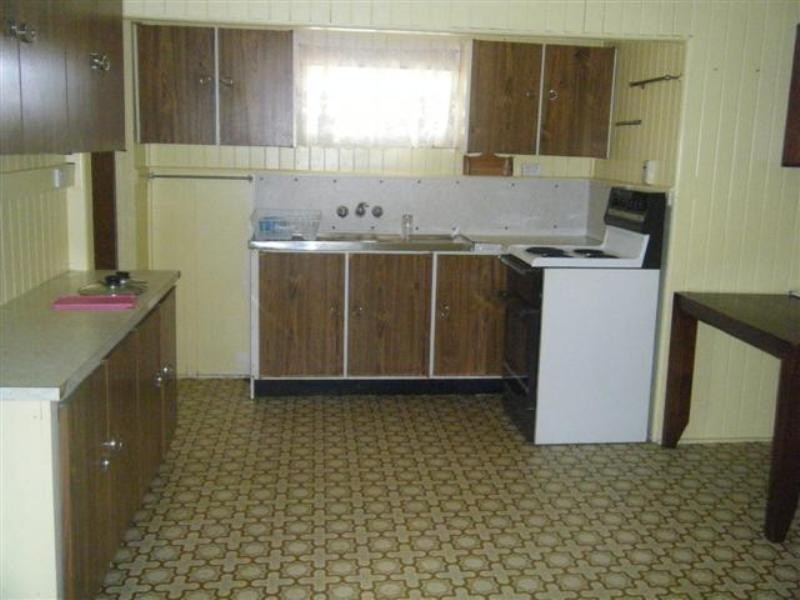 Point Vernon QLD 4655