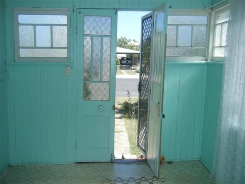 Point Vernon QLD 4655