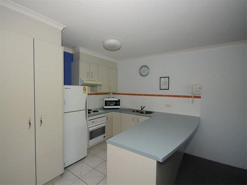 24/386 Esplanade, Torquay QLD 4655