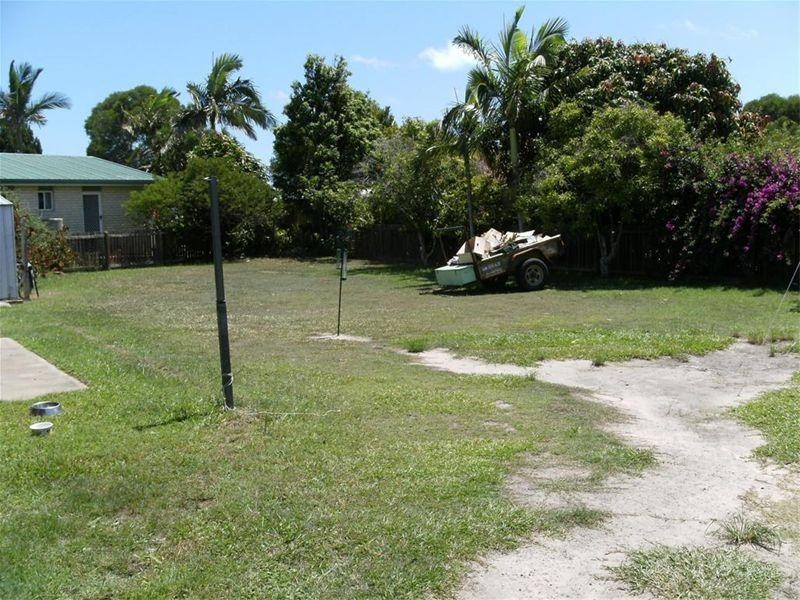 7 Trisha Court, Scarness QLD 4655