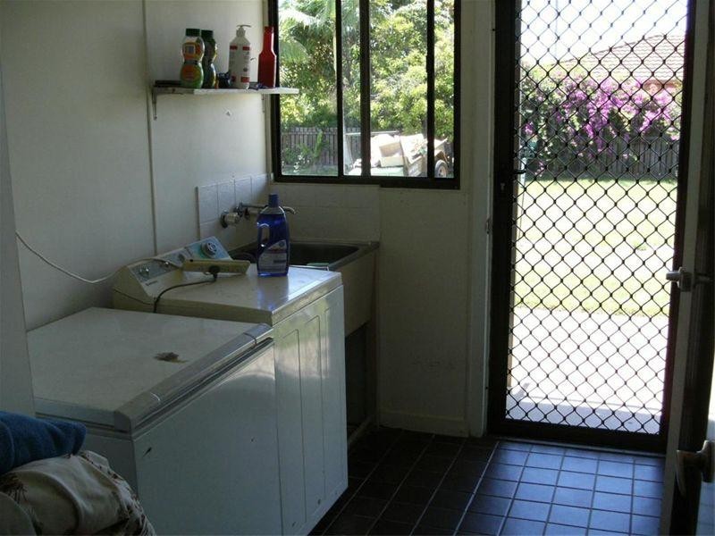 7 Trisha Court, Scarness QLD 4655