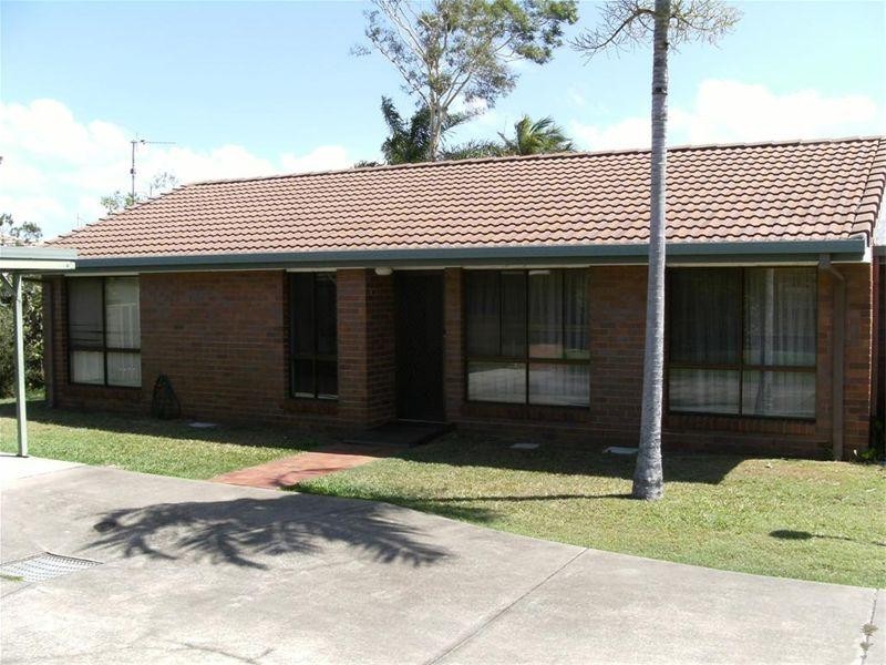 42 Pulgul Street, Urangan QLD 4655
