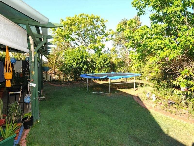 68 North Street, Point Vernon QLD 4655