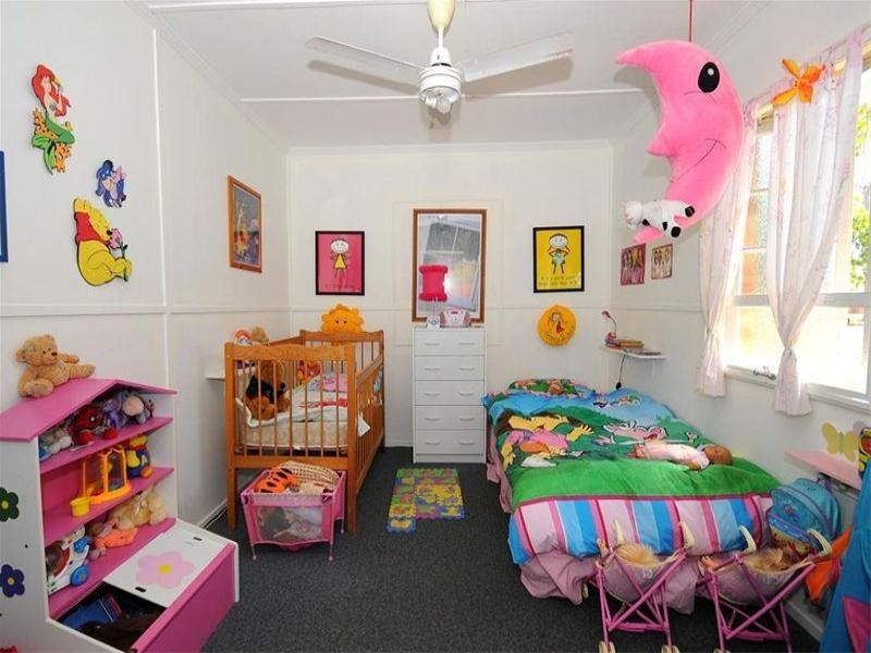 16 Corser Street, Point Vernon QLD 4655