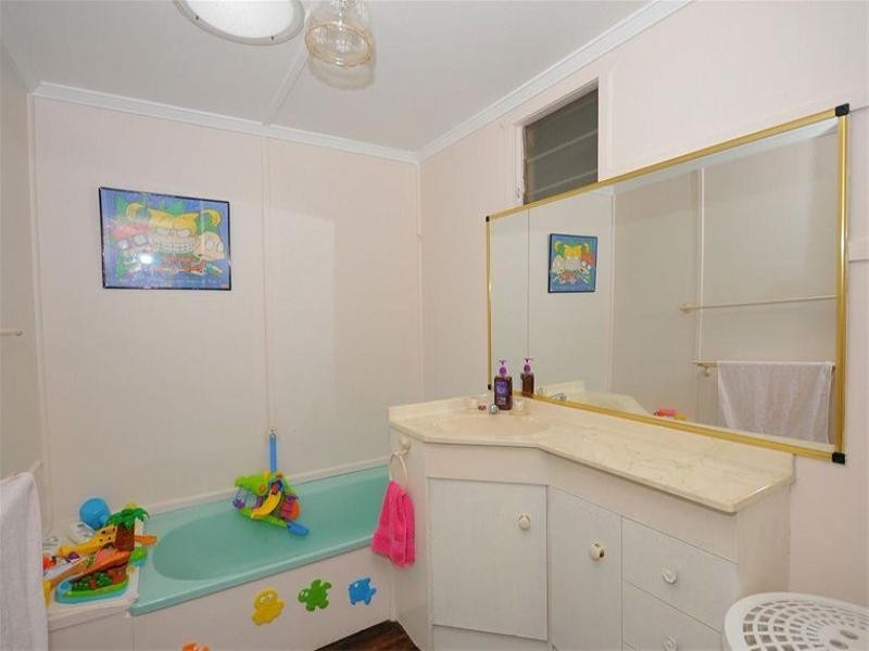 16 Corser Street, Point Vernon QLD 4655