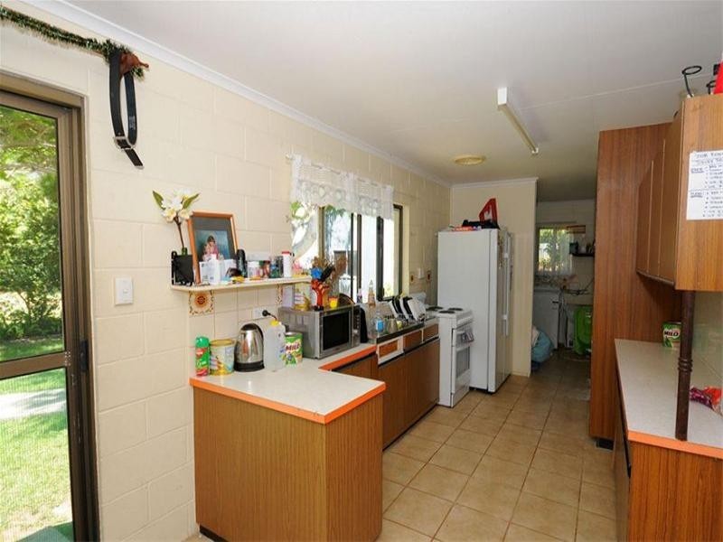 16 Corser Street, Point Vernon QLD 4655