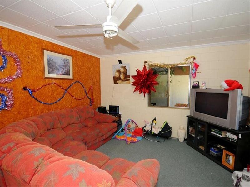 16 Corser Street, Point Vernon QLD 4655
