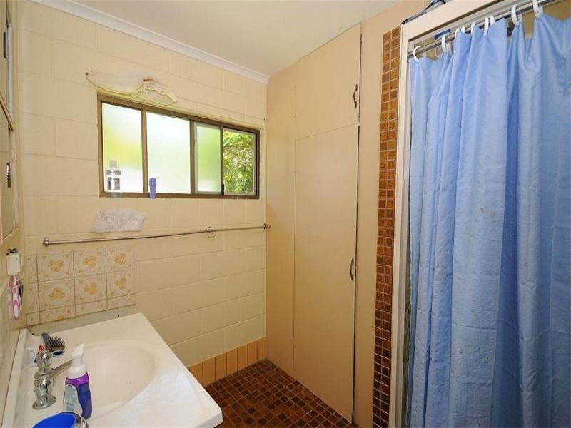 16 Corser Street, Point Vernon QLD 4655