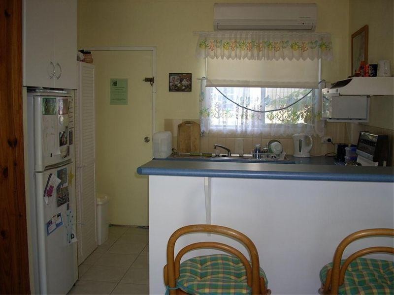 7/445 Esplanade, Torquay QLD 4655