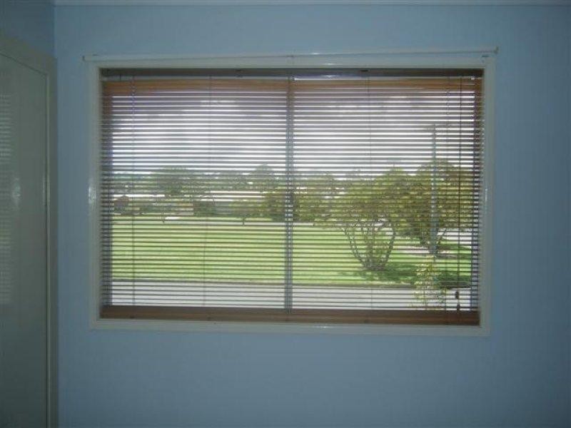 Point Vernon QLD 4655