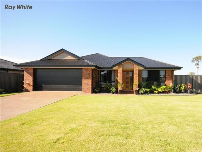 Eli Waters QLD 4655