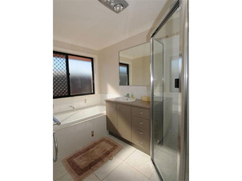 Eli Waters QLD 4655