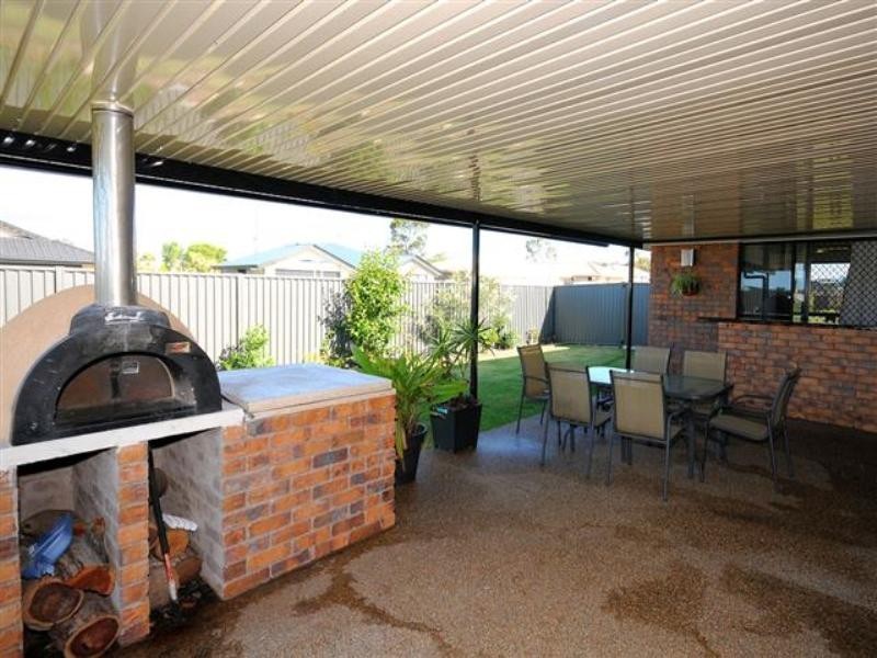 Eli Waters QLD 4655
