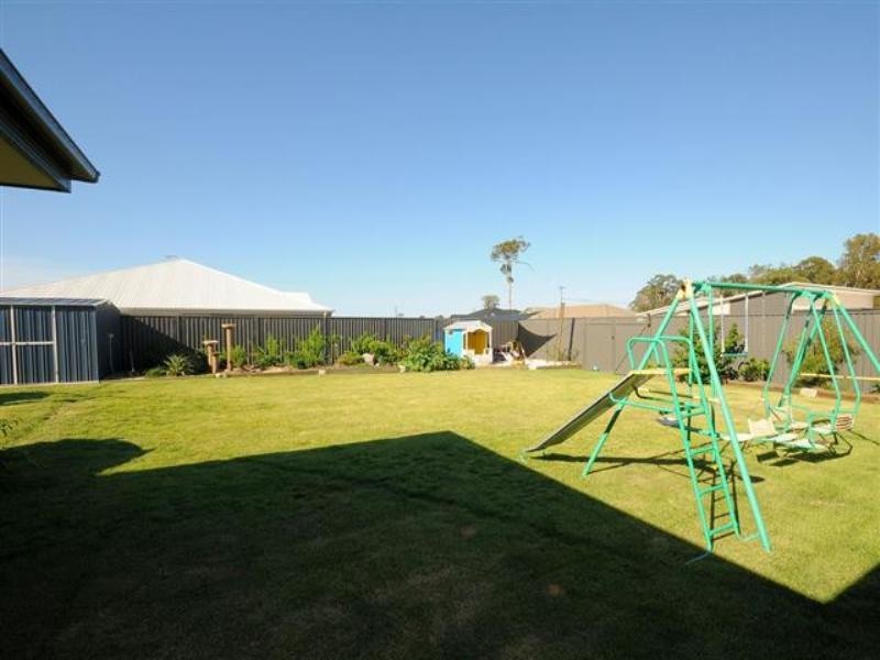 Eli Waters QLD 4655