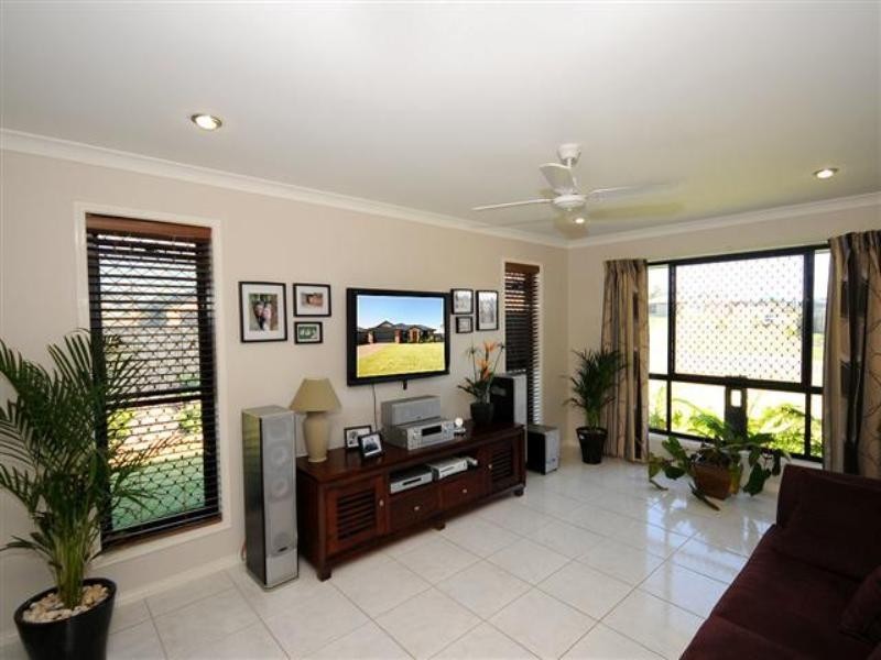 Eli Waters QLD 4655