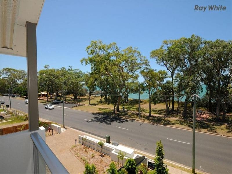 9/542 Esplanade, Urangan QLD 4655