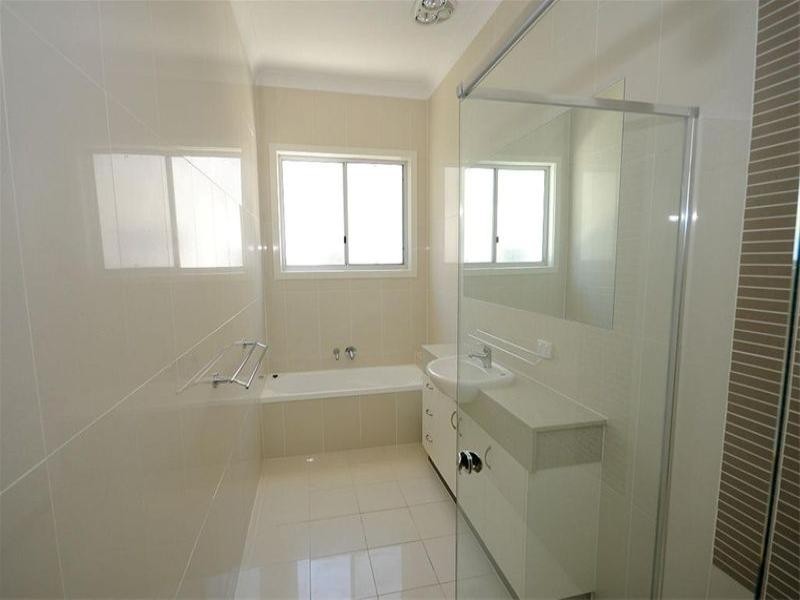 9/542 Esplanade, Urangan QLD 4655