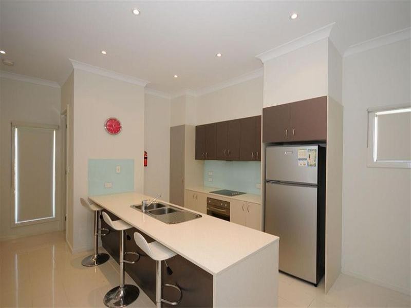 9/542 Esplanade, Urangan QLD 4655