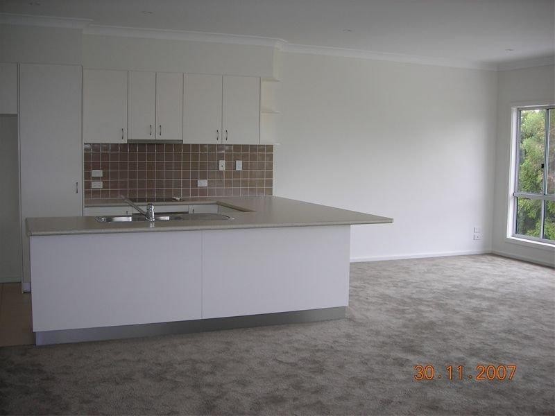 2/201 Torquay Terrace, Torquay QLD 4655