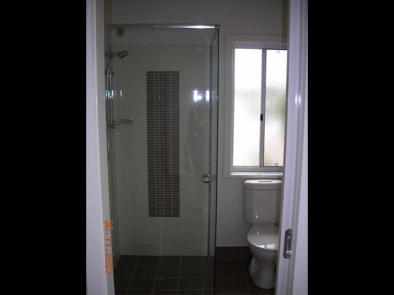 2/201 Torquay Terrace, Torquay QLD 4655