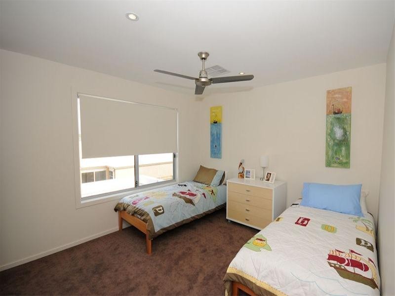 30 & 32 Magellan Circuit, Urraween QLD 4655
