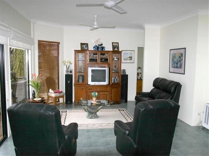 17 Ariadne Street, River Heads QLD 4655