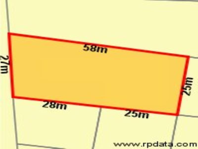 24 Long Street, Point Vernon QLD 4655