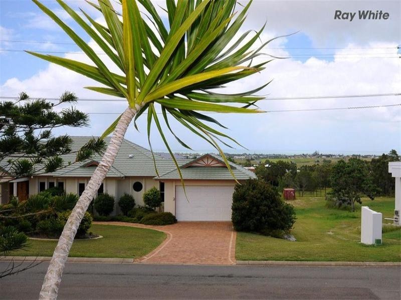 8 Regency Avenue, Urraween QLD 4655