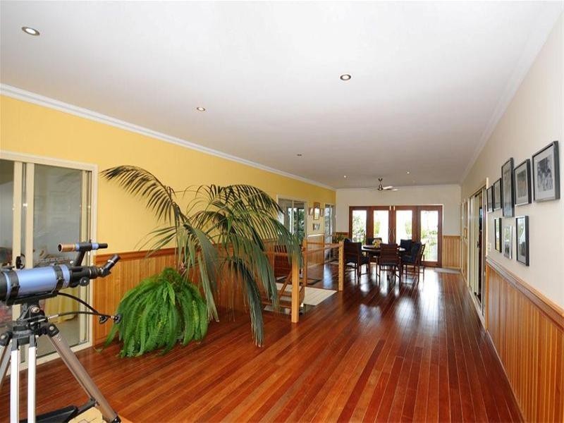 8 Regency Avenue, Urraween QLD 4655