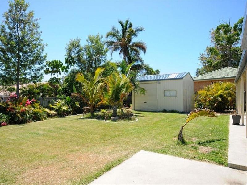 5 Jacklin Close, Point Vernon QLD 4655
