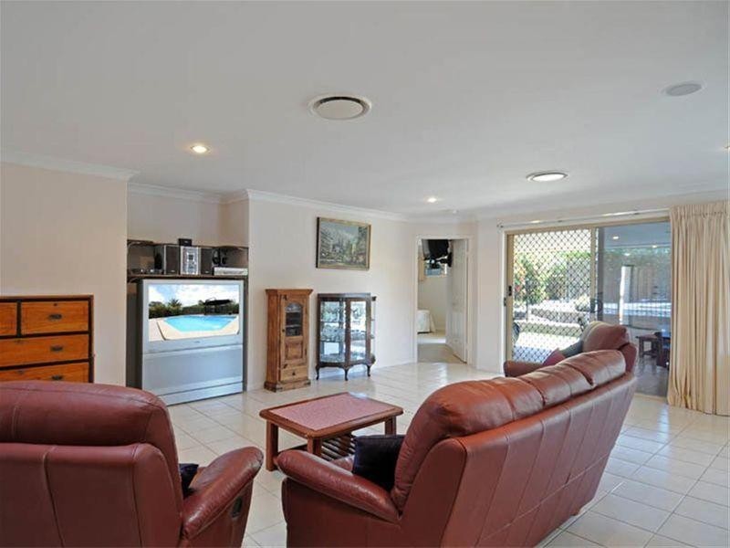 78 Exeter Street, Torquay QLD 4655